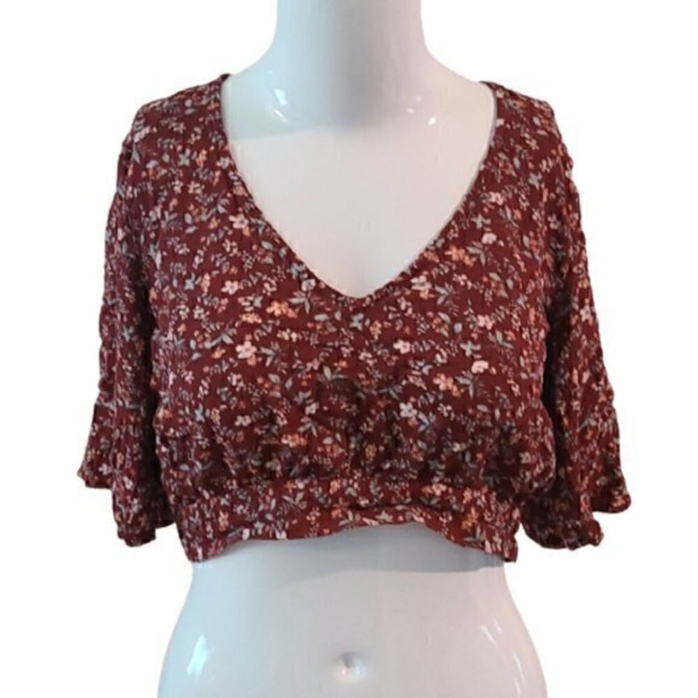 [American Eagle] V-neck Crop Top - Size S